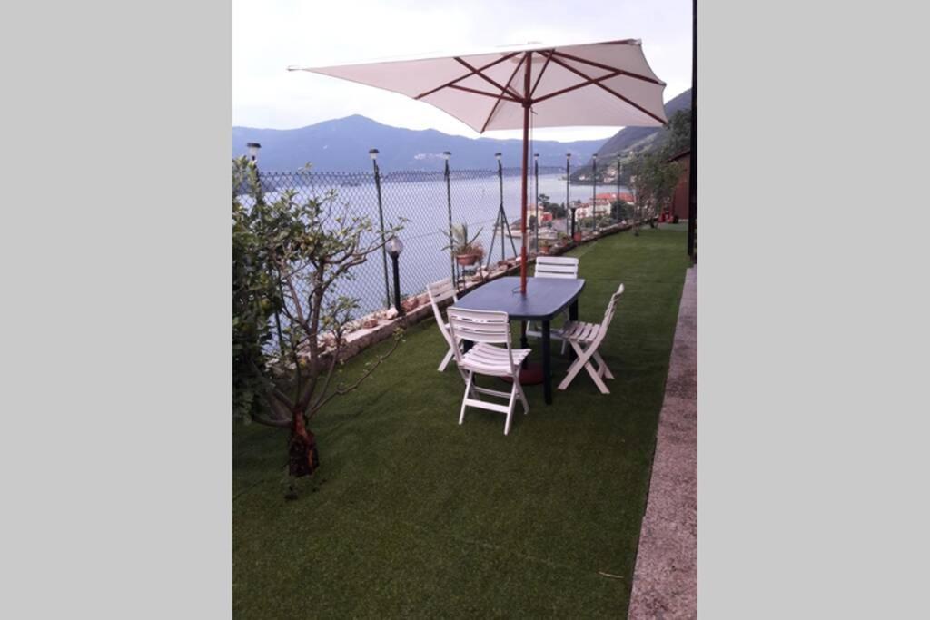 Appartamento Sul Lago D'Iseo Тавернола Бергамаска Экстерьер фото